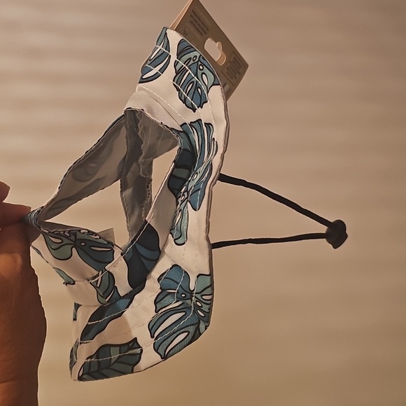 Aldi Pet Summer Monstera Leaves Pet Hat Size M/L - Picture 2 of 3